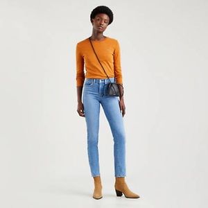 Levi’s 312 SHAPING SLIM WOMEN'S JEAN